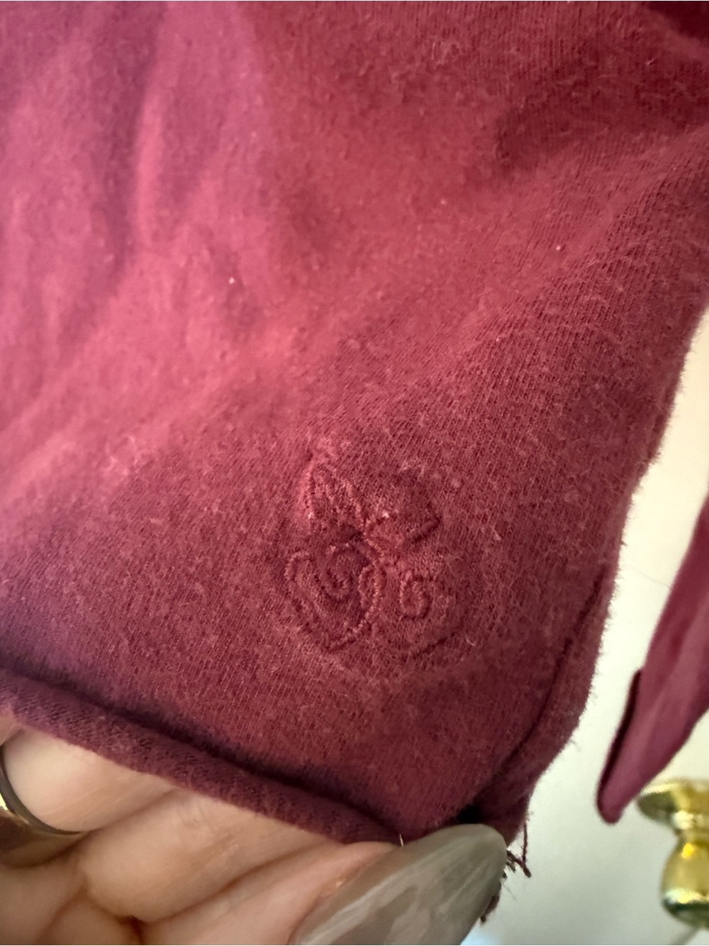 Out From Under Burgundy Raw Edge Cropped Long Sleeve Top Women’s Medium - Picture 3 of 7